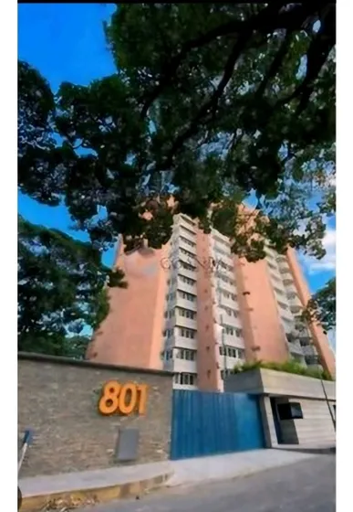 Se Vende Ph Res. 801 Urb. El Rosal