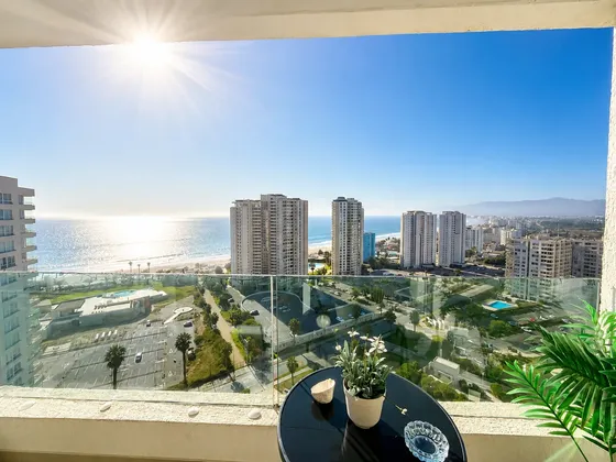 Vista Al Mar | Piso 25 | Oportunidad Impecable Departamento