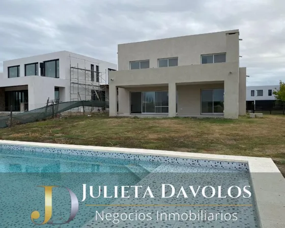 Casa En Venta 5 Ambiente El Canton Barrio Golf-escobar -maschwitz