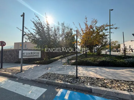 Venta De Dos Sitios Contiguos En Condominio Los Ríos