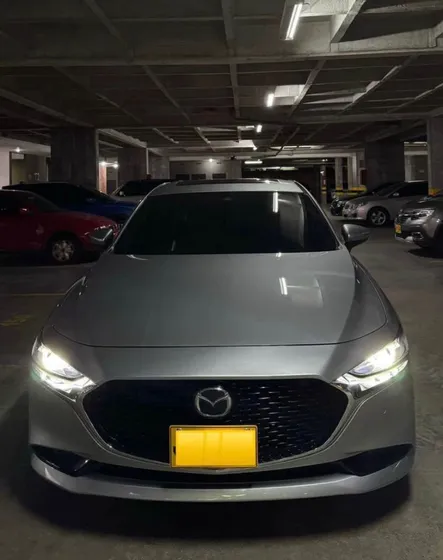 Mazda 3 2.0 Grand Touring