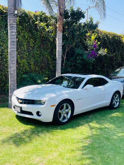 Chevrolet Camaro Lt V6 At