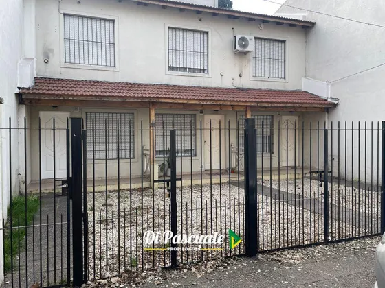 Alquiler Duplex 3 Ambientes Con Patio Y Garage -  Moreno Sur