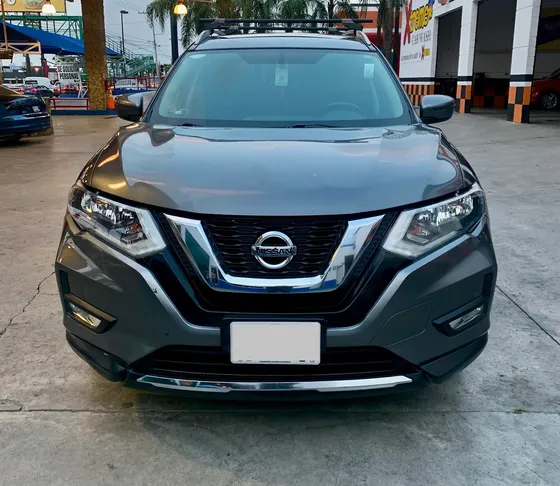 Nissan X-trail 2.5 Advance 2 Row Cvt