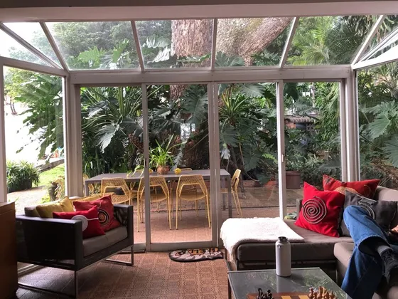 Vendo Casa 984m2 Terreno/ Amplio Área Estacionamiento. Los Chorros