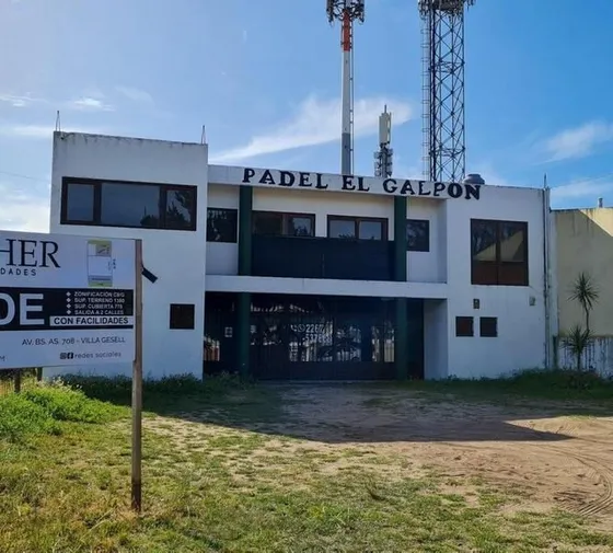 Villa Gesell, Venta Galpon Boulevard