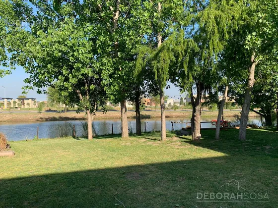 Casa En Alquiler Anual 4 Ambientes - El Cantón Zona Norte Belen De Escobar