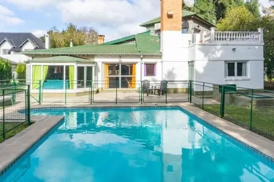 Casa  En Venta En Boca Ratón, Pilar, G.b.a. Zona Norte