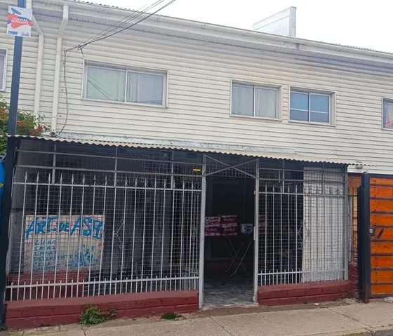 Vendo Casa  2d 1b Ubicada En Sector De Puen Alto