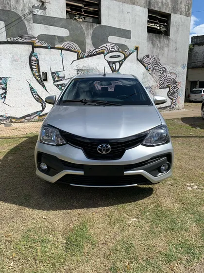 Toyota Etios 1.5 Xls Mt