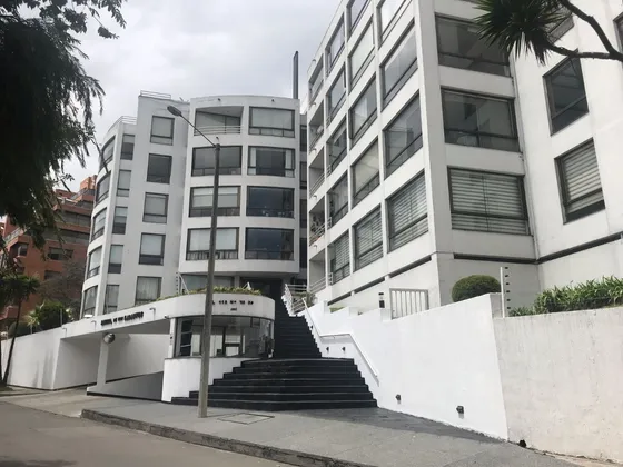 Ven/permuto Por Apto De Menor Valor En Bogota Cedritos Apto Club Los Lagartos 159 Mtrs Estrato 6 Parqueaderos 2