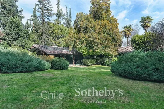 Arriendo De Casa En Exclusivo Sector De Los Domínicos