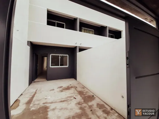 Duplex Venta 2 Dormitorios 2 Baños 1 Cochera Jardin 87.33 Mts 2 Totales- Barrio Gambier