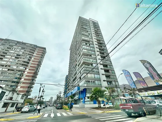 Departamento En Venta De 1 Dorm. En Iquique