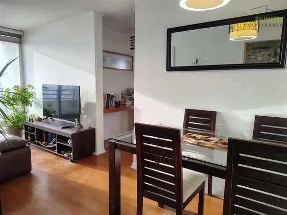 Departamento En Arriendo De 3 Dorm. En La Florida