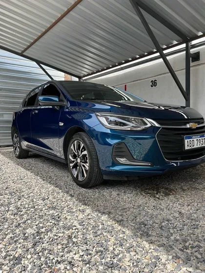 Chevrolet Onix 1.0t Hb Premier At