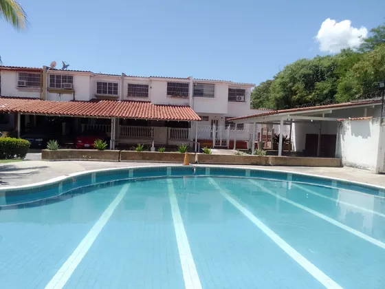 Casa En Guatire,  El Refugio