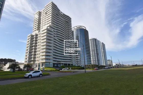 Alquiler Anual Departamento Punta Del Este 4 Dormitorios