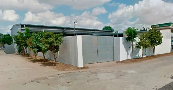 | Amplia Bodega, En Renta |