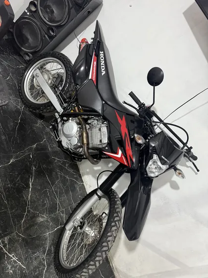 Honda Tornado Excelente Condiciones