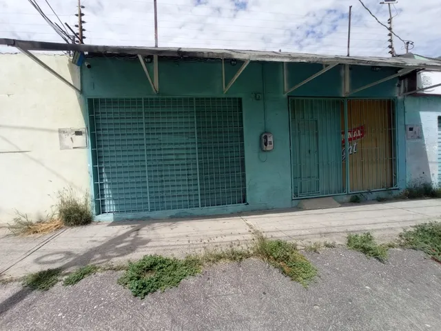 Desireé De Sousa Alquila Local Comercial En Excelente Ubicación Av. Nicolás Patiño Cabudare, A Pie De Calle Y Muy Transitada, Amplio, Oficina, Depósito, Santa María #25-9821