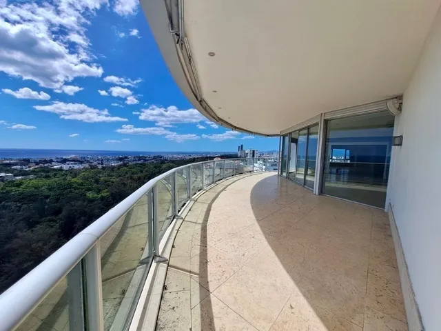 Apartamento En La Av. Anacaona