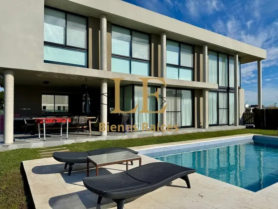 Casa En Venta Barrio Cerrado El Naudir