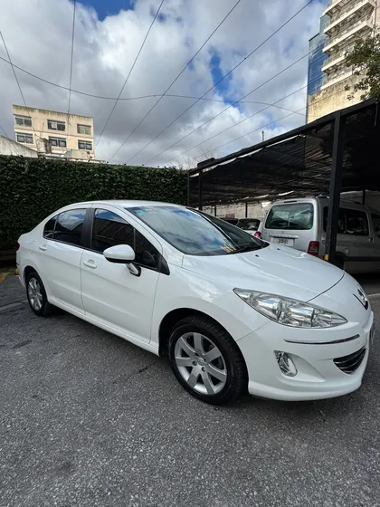 Peugeot 408 2.0 Allure 143cv