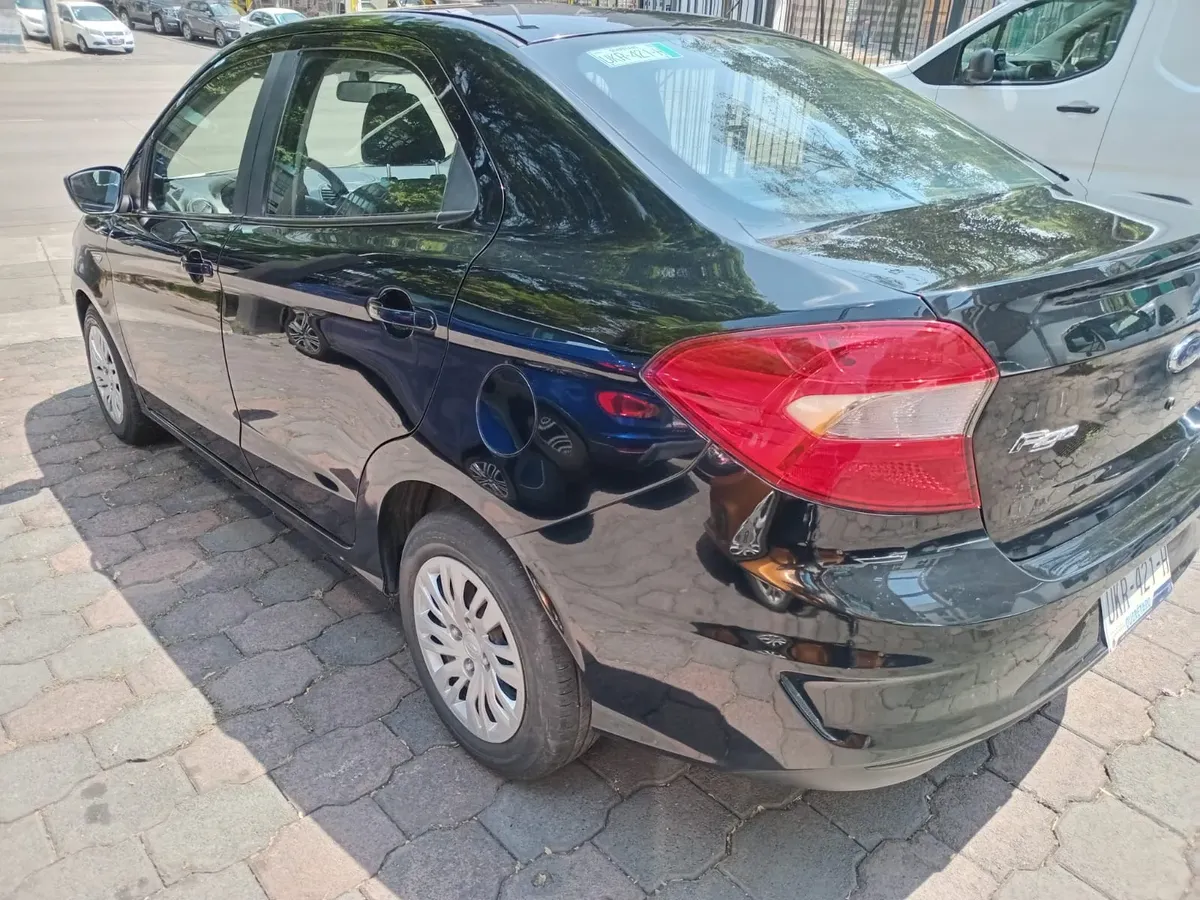 Ford Figo 2019 1.5 Impulse Aa Sedan Mt