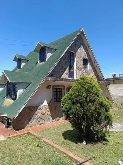 Casa Chalet En Venta Urb Paramo El Junquito