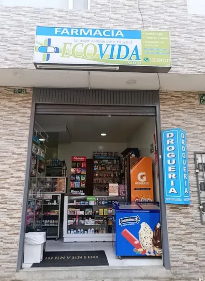 Droguería Totalmete Equipada Y En Funcionamiento (+15 Años)