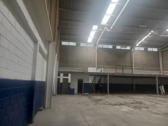 Se Vende O Alquila Bodega En Barrio Flora Industrial