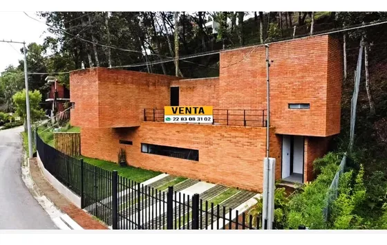 Casa En Venta En Plan De La Cruz, Coatepec, Veracruz De Ignacio De La Llave C.p. 91517