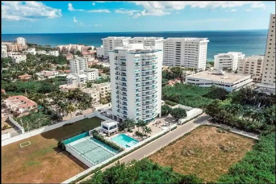 For Sale Penthouse En Juan Dolio Con 340m2 Amueblado De Oportunidad A Pasos De Playa Marbella Y Hemingway 