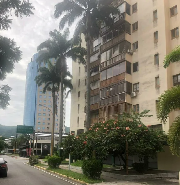 Ar En Venta Oficinas A Remodelar San Jose Tarbes, Edificio Occidente