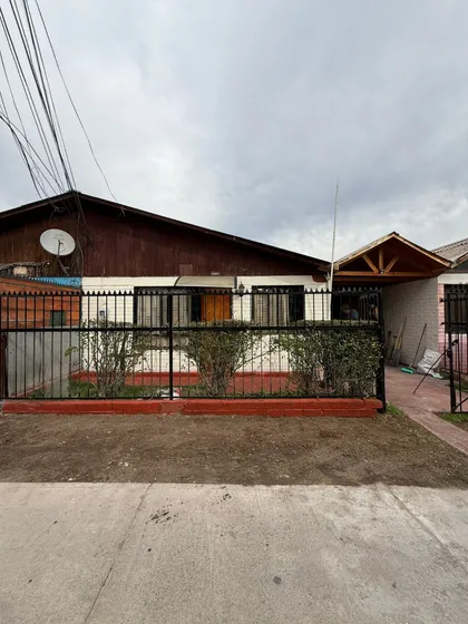 Se Arrienda Casa En Maipú, Pasaje Ricardo Boizard, 3d+1b