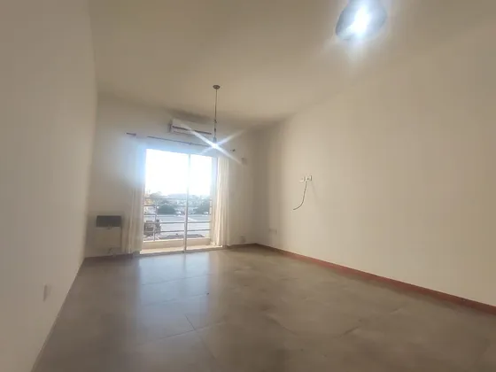 Monoambiente En Alquiler En La Plata