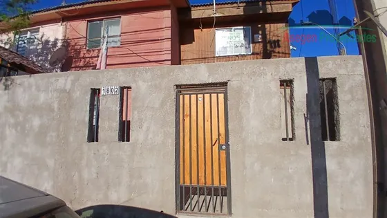 Casa En Venta De 3 Dorm. En Copiapó