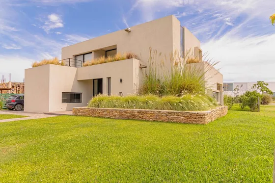 Venta Casa Puertos Acacias  Eco Sustentable