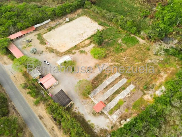 Maribel Morillo Asesor Inmobiliario De Rentahouse Vende Terreno Propio De 14.500m2 En Plena Autopista Para Yaritagua