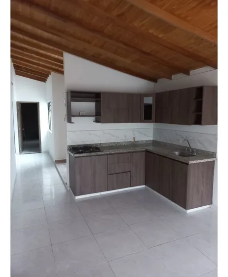 Hermosa Casa En Venta En El Barrio Pedregal Medellín