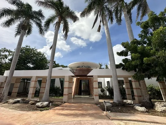 Increible Propiedad En Venta Merida, San Juan Gde Brisas (gvc-2472)