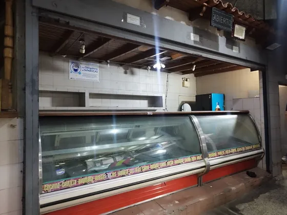 Gran Oportunidad En Venta Local Comercial En El Mercado Guaicaipuro Yep