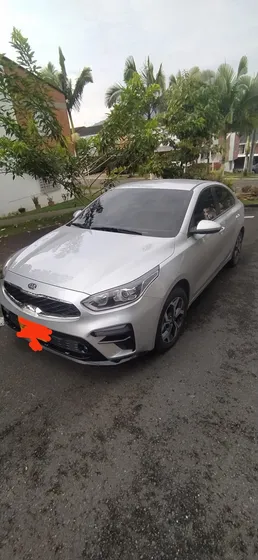 Kia Cerato 1.6 Vivro Vibrant
