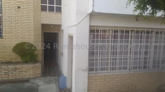 Castillejo Guatire Townhouse En Venta Mls #24-22792 Sl
