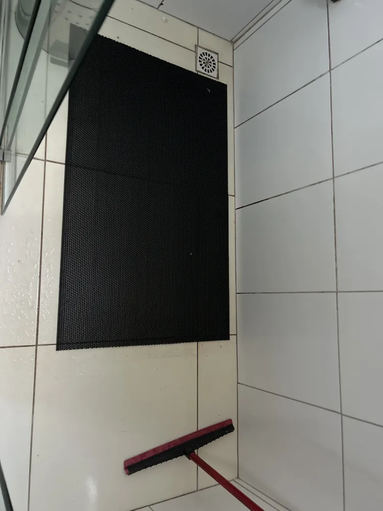Tapete Antiderrapante para Banheiro Box Piscina 1,00 X 0,60 cm Emborrachado Premium Ivalar - Imagem 3