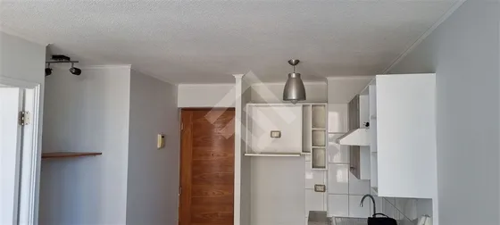 Departamento De 1 Dorm., 1 Baño, 1 Bodega, Metro Calicanto
