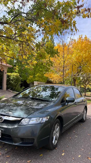 Honda Civic 1.8 Lxs Mt