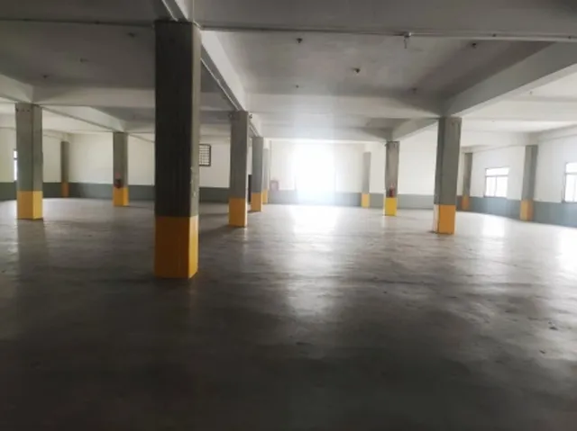 Alquilo Galpón (planta Industrial). 1.800 M2 A Nivel De Calle. En Filas De Mariche Km 1. E. Waldemar