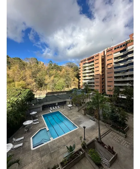 Se Vende Apartamento 201m2 Las Esmeraldas 0778